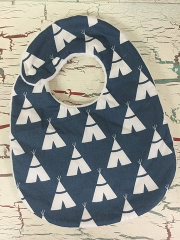 Teepee on Navy Bib