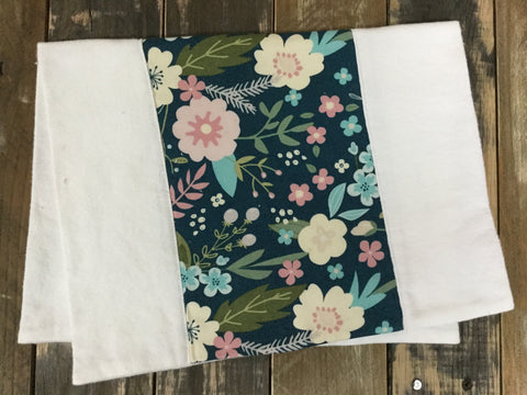 Lainsville Floral Burp Cloth