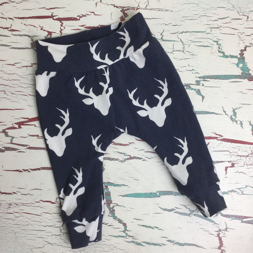 Navy Buck Pants by Bizzy Bee Quilts