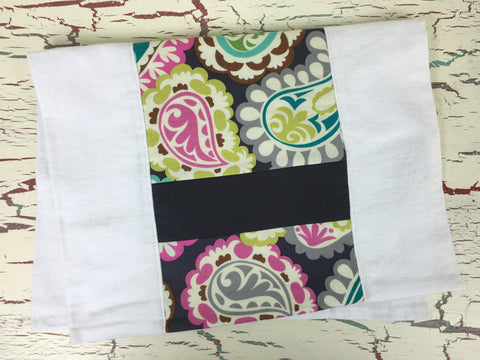 Roco Beat Paisley Burp Cloth